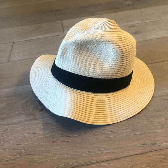 Accessories - 🦄4 for $10🦄 Good Condition Floppy Fedora